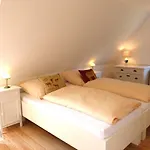 *koggenhues* * Norddorf