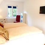 *koggenhues* * Norddorf